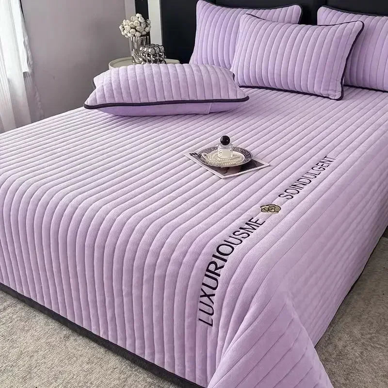 Winter Quilted Thicken Milk Velvet Mattress Cover Dormitory Bedspread Bedsheet Double Queen King Size Bed Sheet Luxury Bed Cover