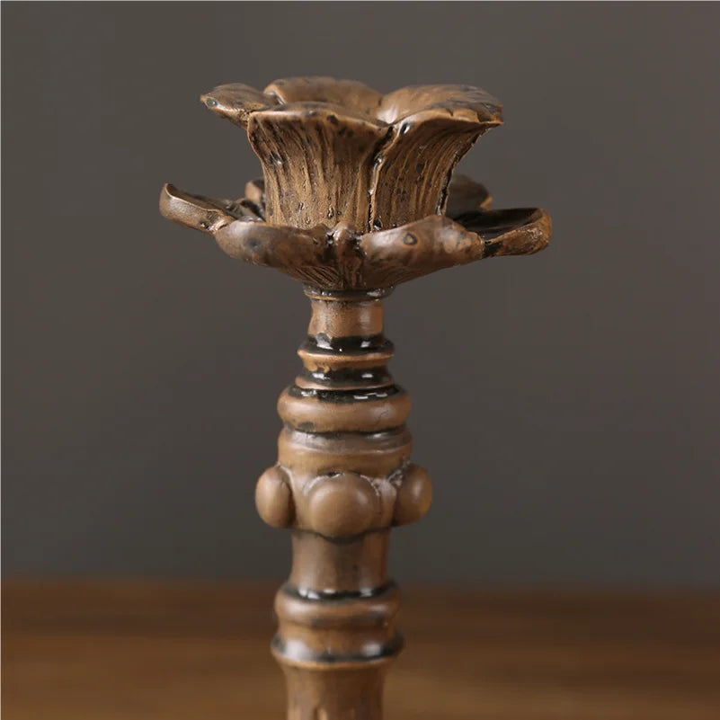 Retro carved candlestick handicrafts, romantic candlelight dinner props, decorations, candlestick ornaments