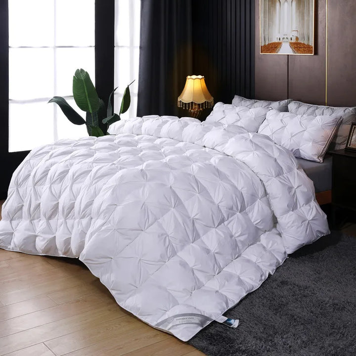 2025 new cotton solid color twisted down quilt thickened in spring and autumn warm and comfortable sleep quilt winter quilt