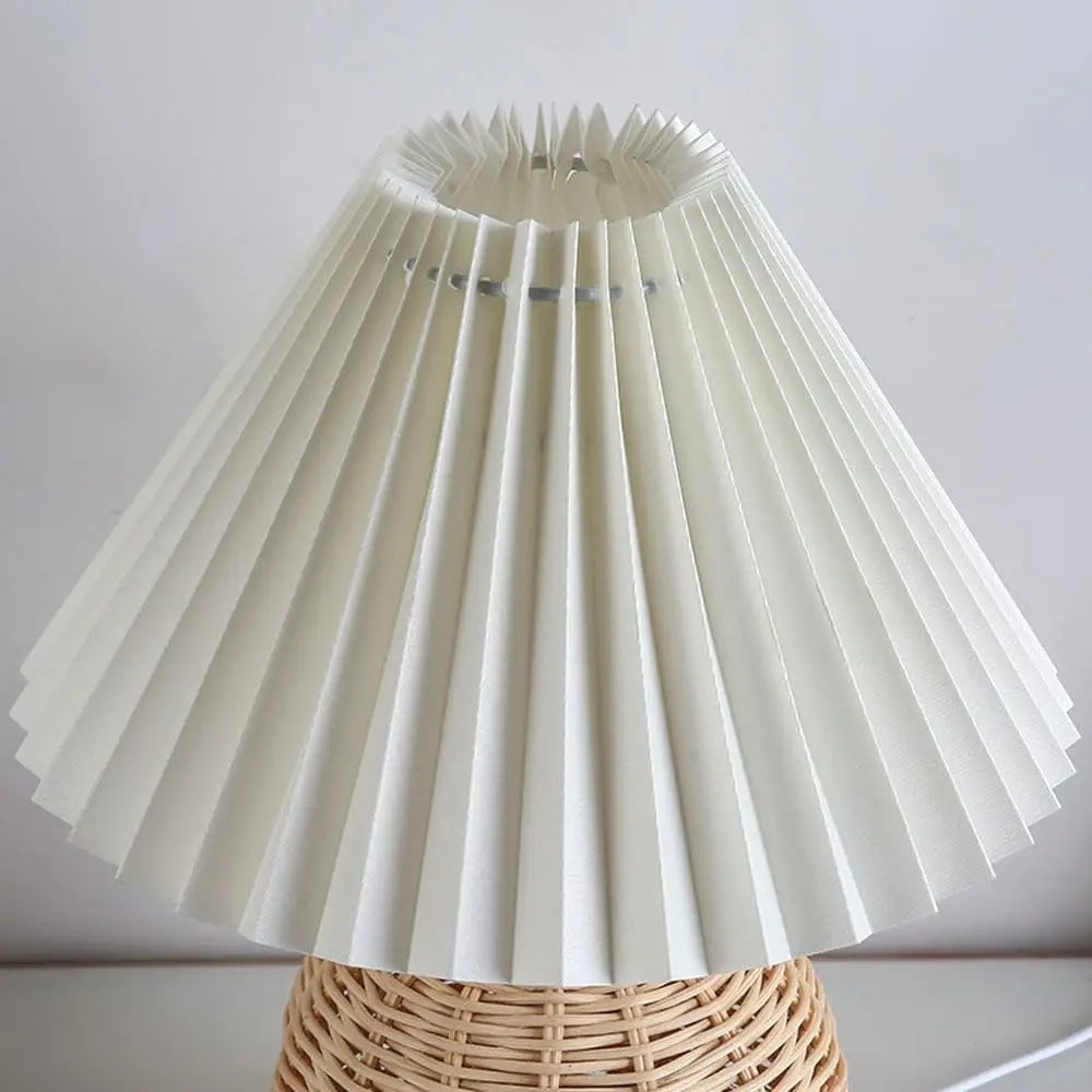 LED Fabric Pleated Lampshade Light Retro Rattan Strip USB PLUG Bedroom Bedside Lamp Desk Lamp Indoor Home Decoration Lighting