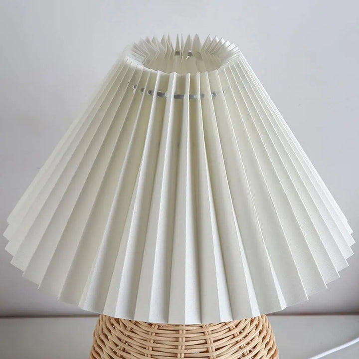 LED Fabric Pleated Lampshade Light Retro Rattan Strip USB PLUG Bedroom Bedside Lamp Desk Lamp Indoor Home Decoration Lighting